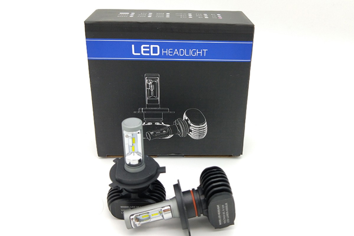 Светодиодные LED лампы  S1 CSP в фары ближнего / дальнего головного .